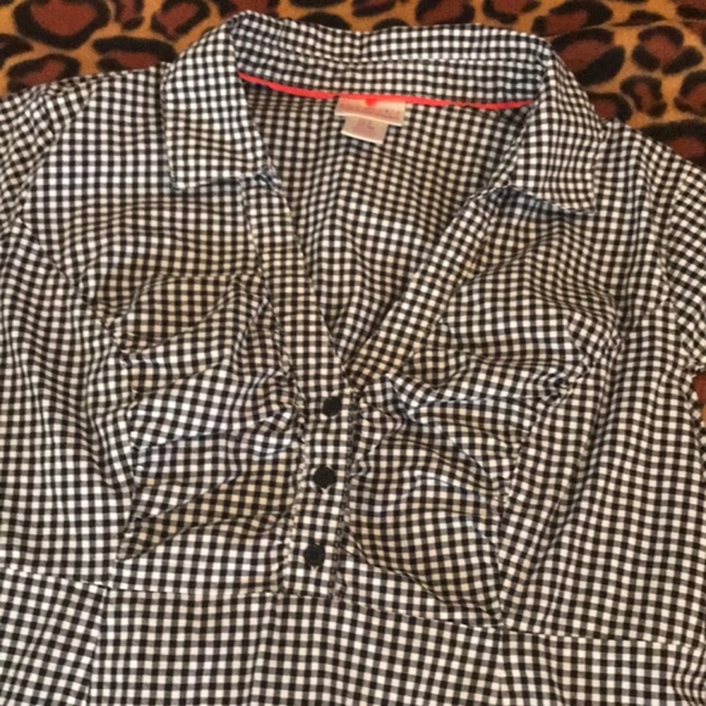 Two Hearts Maternity Black White Gingham Blouse Small